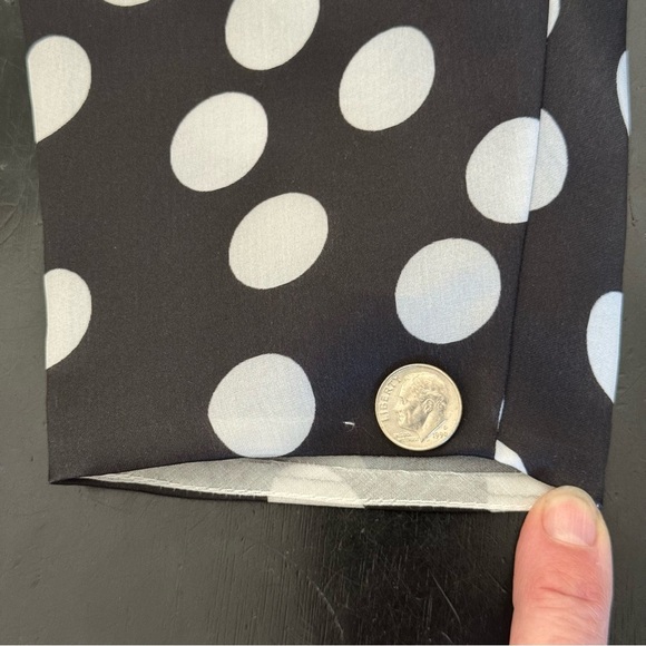 NWT CAROLINA HERRERA Polka Dot Silk Organza Puff Sleeve Dress Black White Size 8 - Picture 7 of 16